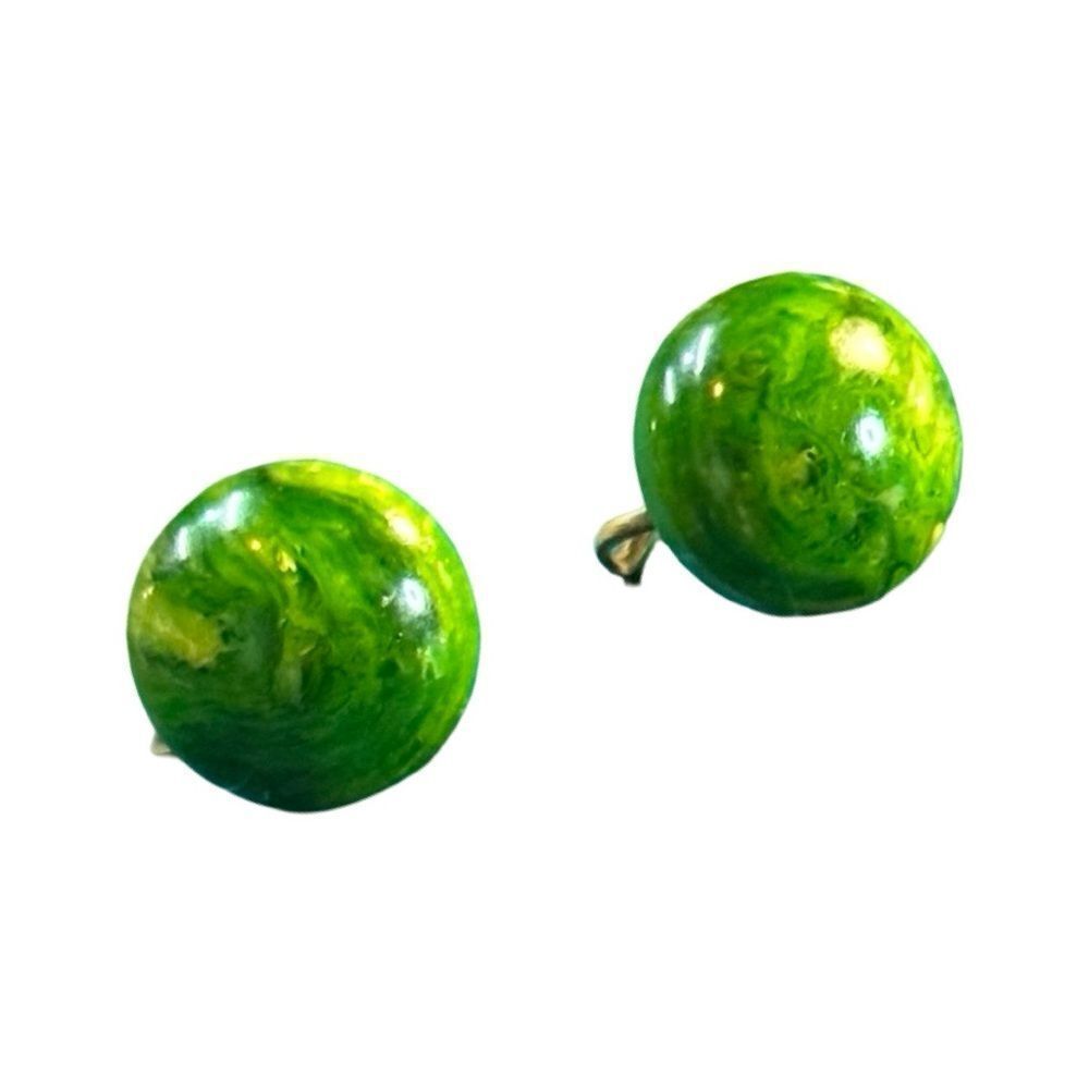 Earrings – Vintage 1950s Green Marbled Bakelite-Style Screw-Back Earrings